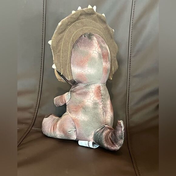 Kohls Cares Jurassic World Triceratops Plush Sold out - Picture 3 of 5